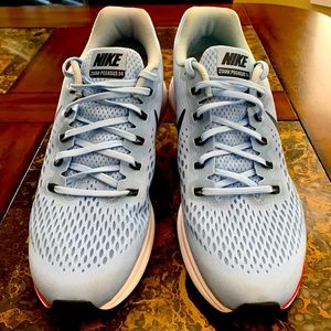 Nike Zoom Pegasus. Blue and Red. Size 13.